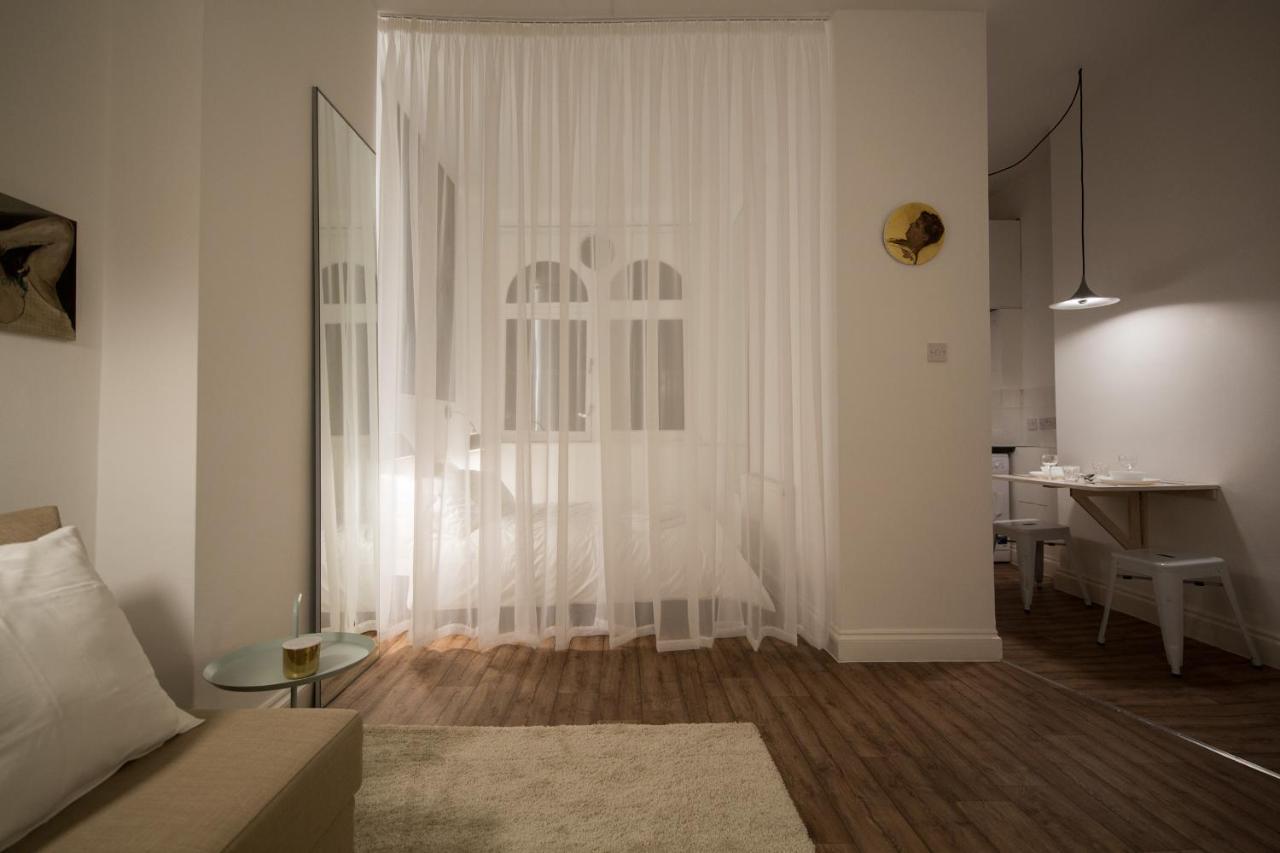 לונדון St. Lukes View, Shoreditch, By The Design Traveller מראה חיצוני תמונה