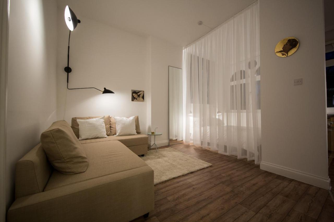 לונדון St. Lukes View, Shoreditch, By The Design Traveller מראה חיצוני תמונה